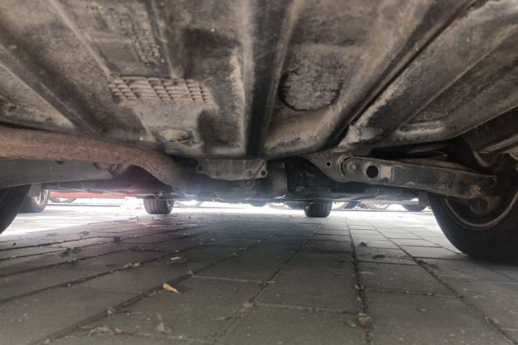 Used Mercedes-Benz C-Class 2010 C 180K Classic model Chassis Rear