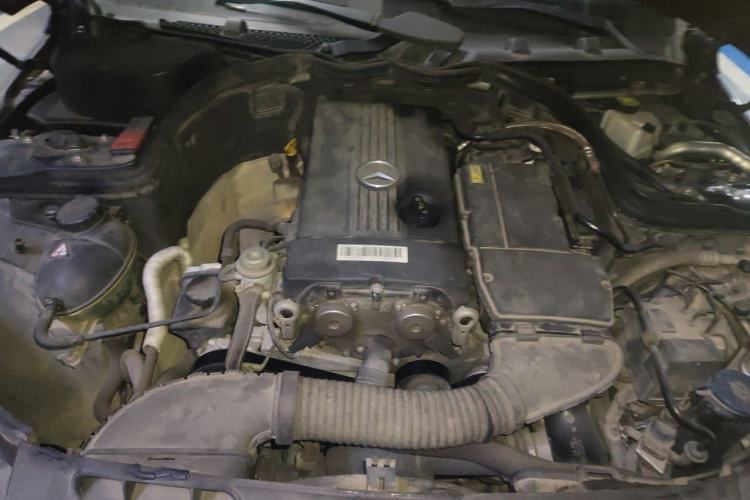 Used Mercedes-Benz C-Class 2010 C 180K Classic model Engine Bay