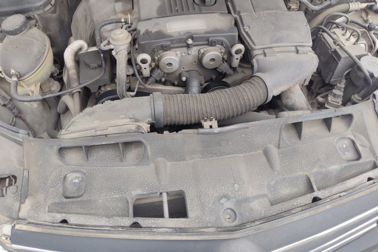 Used Mercedes-Benz C-Class 2010 C 180K Classic model Engine Bay