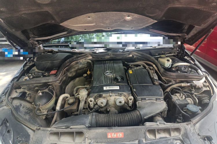 Used Mercedes-Benz C-Class 2010 C 180K Classic model Engine Bay