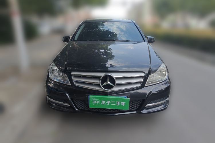 Used Mercedes-Benz C-Class 2010 C 180K Classic model Front