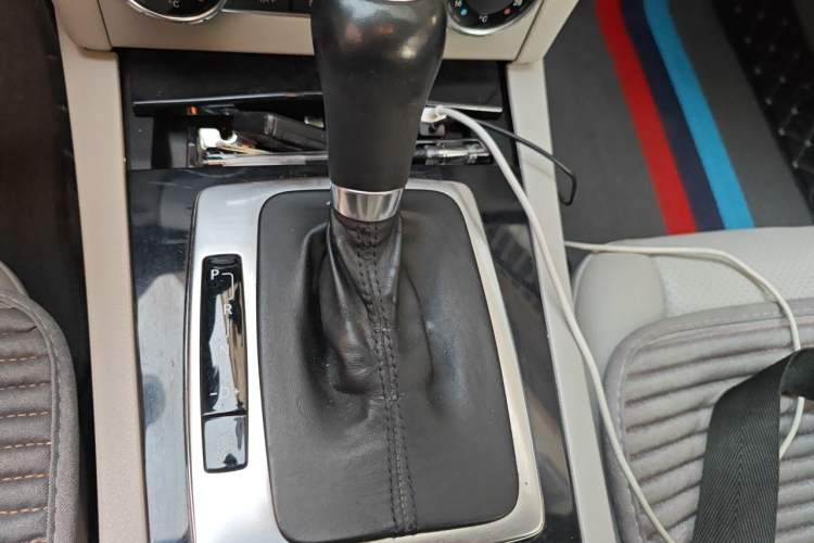 Used Mercedes-Benz C-Class 2010 C 180K Classic model Gear Lever