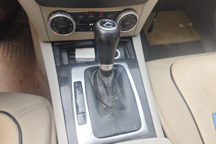 Used Mercedes-Benz C-Class 2010 C 180K Classic model Gear Lever