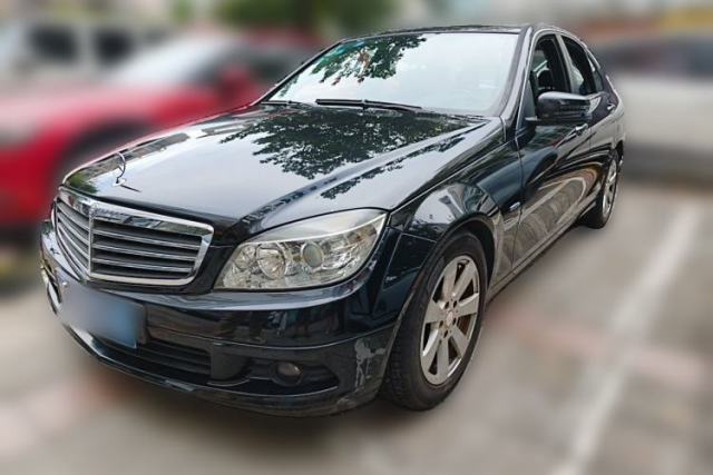 Used Mercedes-Benz C-Class 2010 C 180K Classic model