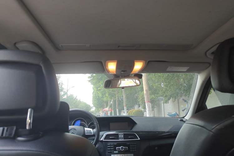 Used Mercedes-Benz C-Class 2010 C 180K Classic model Headliner