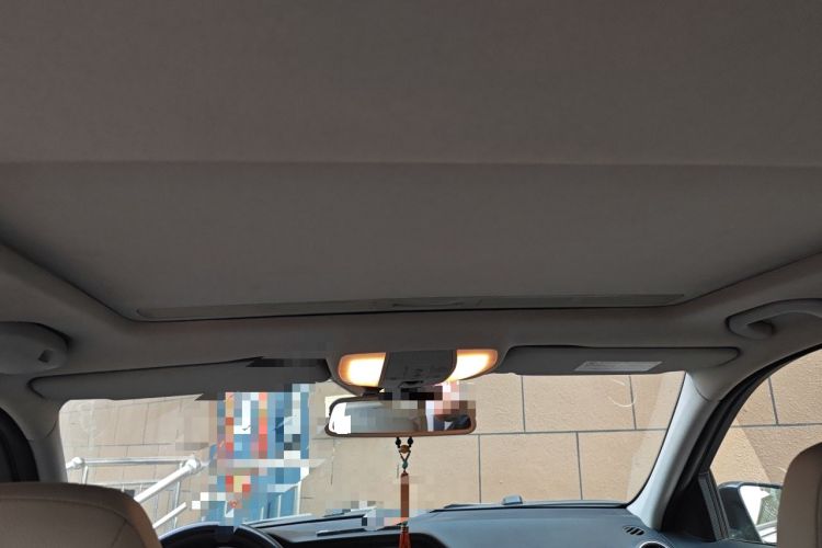 Used Mercedes-Benz C-Class 2010 C 180K Classic model Headliner