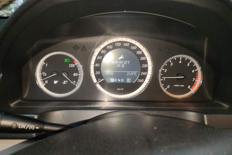 Used Mercedes-Benz C-Class 2010 C 180K Classic model Instrument Cluster