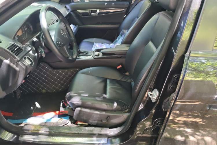Used Mercedes-Benz C-Class 2010 C 180K Classic model Left Front Seat