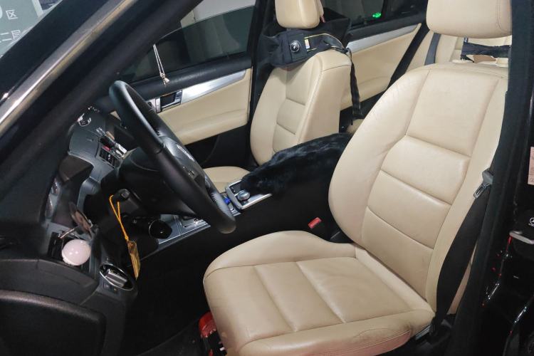 Used Mercedes-Benz C-Class 2010 C 200 CGI Estate Left Front Seat