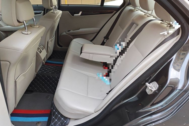 Used Mercedes-Benz C-Class 2010 C 180K Classic model Left Rear Seat