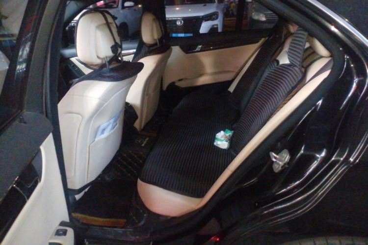 Used Mercedes-Benz C-Class 2010 C 200K Fashion Model Left Rear Seat