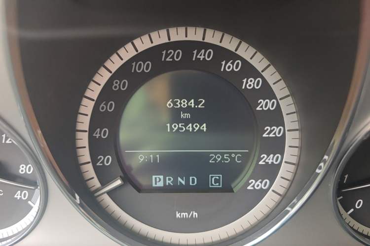Used Mercedes-Benz C-Class 2010 C 200 CGI Fashion Model Odometer Close Up