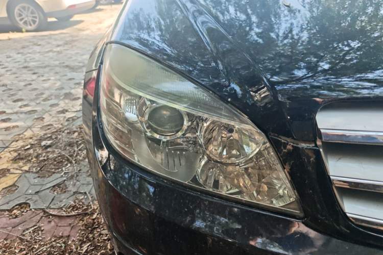 Used Mercedes-Benz C-Class 2010 C 200 CGI Estate Right Front Headlight