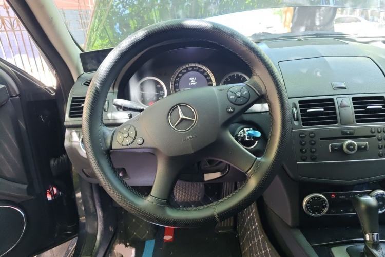 Used Mercedes-Benz C-Class 2010 C 180K Classic model Steering Wheel