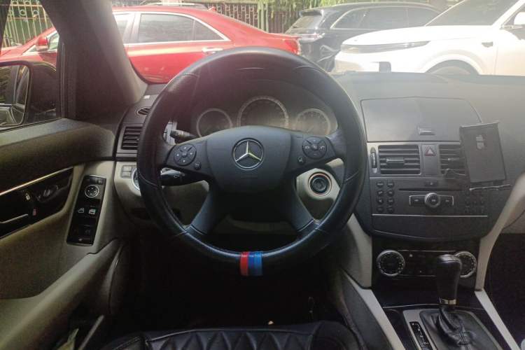 Used Mercedes-Benz C-Class 2010 C 180K Classic model Steering Wheel