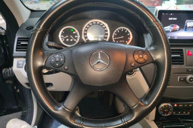 Used Mercedes-Benz C-Class 2010 C 180K Classic model Steering Wheel