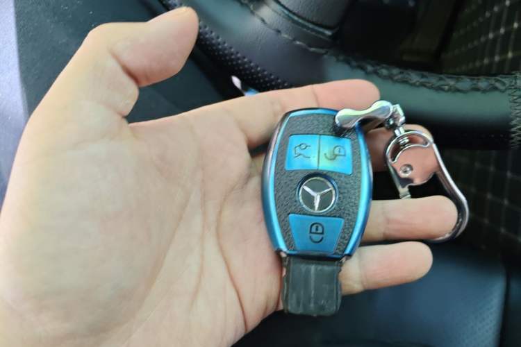 Used Mercedes-Benz C-Class 2010 C 180K Classic model Vehicle Key