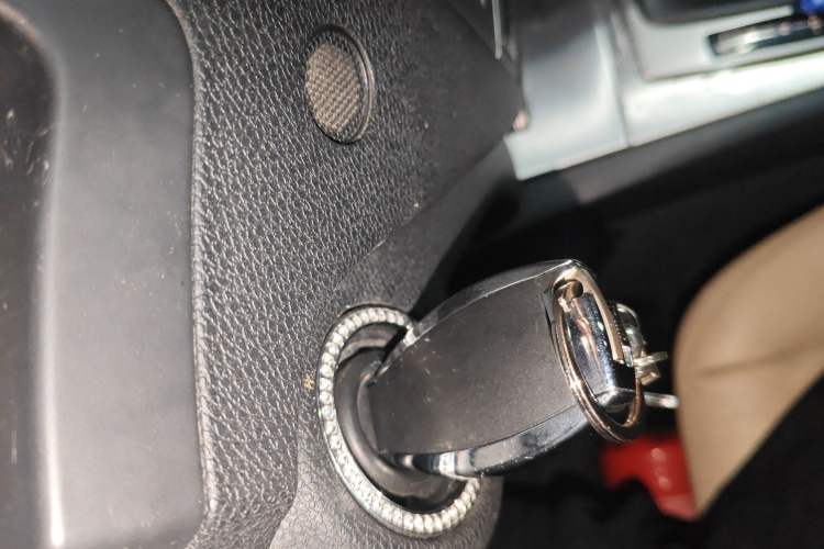 Used Mercedes-Benz C-Class 2010 C 200 CGI Estate Vehicle Key