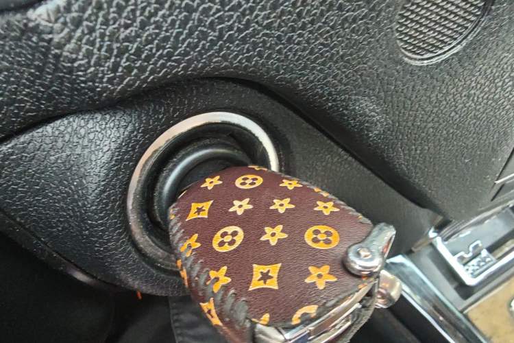 Used Mercedes-Benz C-Class 2010 C 200 CGI Fashion Model Vehicle Key