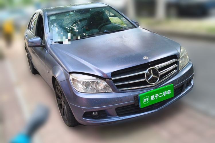 Used Mercedes-Benz C-Class 2010 C 180K Classic model Front Right 45 Deg