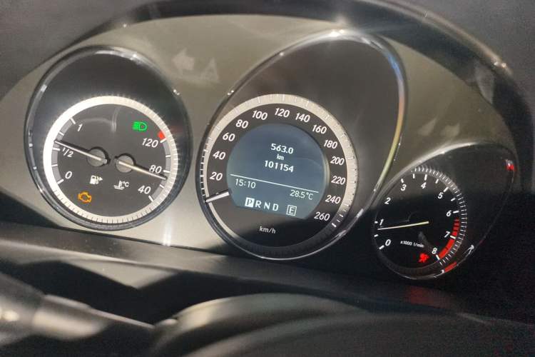 Used Mercedes-Benz C-Class 2010 C 200 CGI Elegance Model Odometer Close Up