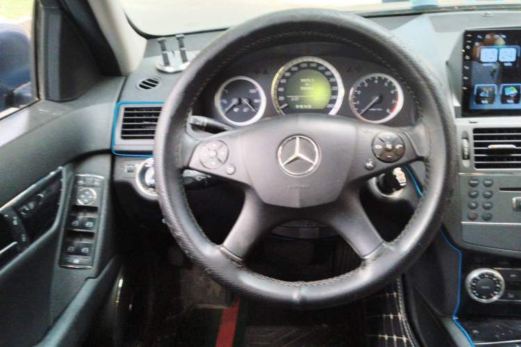 Used Mercedes-Benz C-Class 2010 C 180K Classic model Steering Wheel
