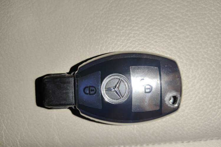 Used Mercedes-Benz C-Class 2010 C 200 CGI Estate Vehicle Key