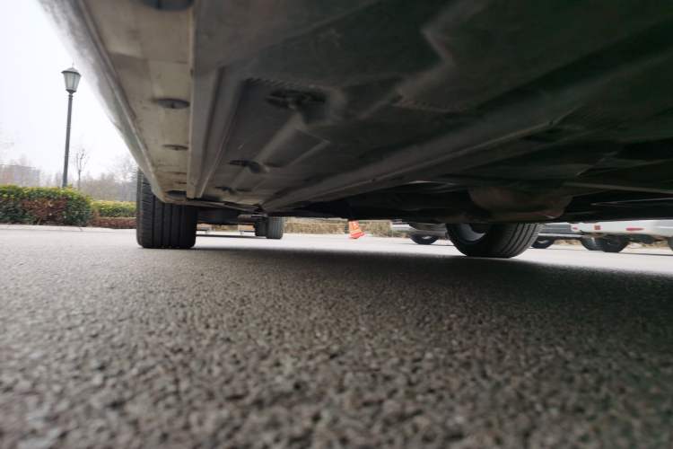 Used Mercedes-Benz C-Class 2010 C 180K Classic model Chassis Rear Left