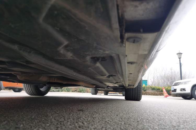 Used Mercedes-Benz C-Class 2010 C 180K Classic model Chassis Rear Right