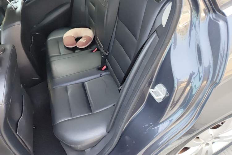 Used Mercedes-Benz C-Class 2010 C 300 Estate Left Rear Seat