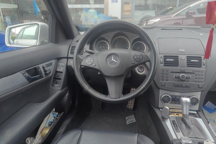Used Mercedes-Benz C-Class 2010 C 200 CGI Estate Steering Wheel