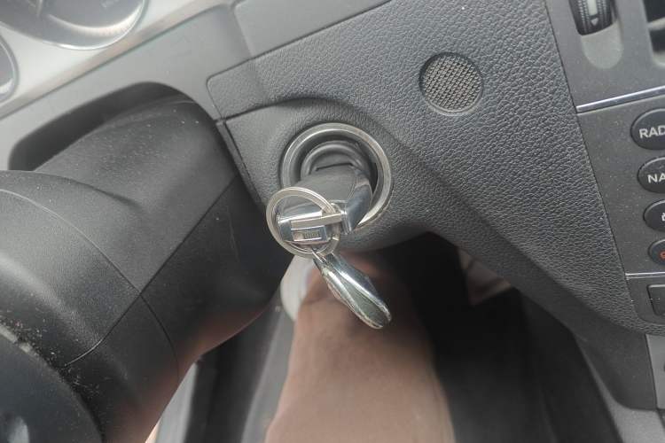 Used Mercedes-Benz C-Class 2010 C 200 CGI Estate Vehicle Key