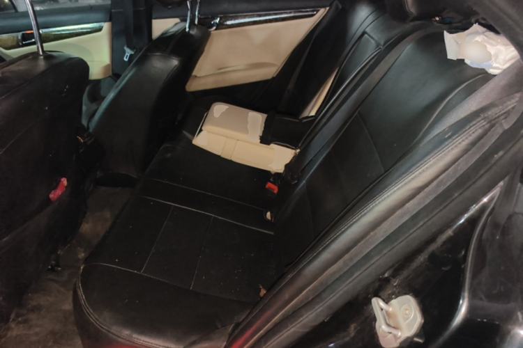Used Mercedes-Benz C-Class 2010 C 200 CGI Fashion Model Left Rear Seat