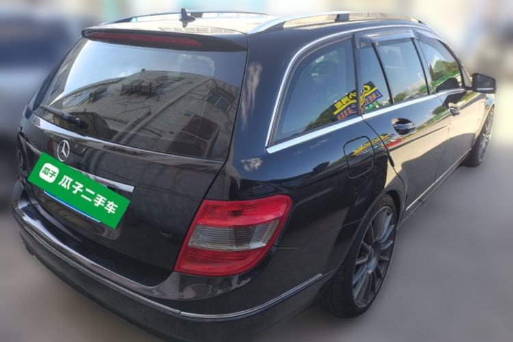 Used Mercedes-Benz C-Class 2010 C 200 CGI Estate Rear Right 45 Deg