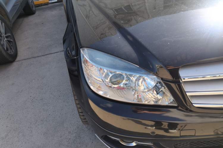 Used Mercedes-Benz C-Class 2010 C 200 CGI Estate Right Front Headlight
