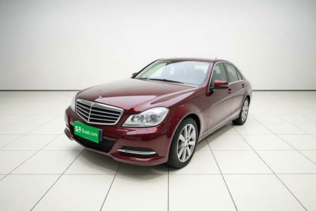 Used Mercedes-Benz C-Class 2010 C 180K Classic model