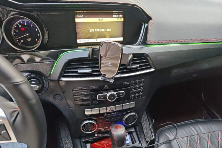 Used Mercedes-Benz C-Class 2010 C 180K Classic model Audio And AC Panel