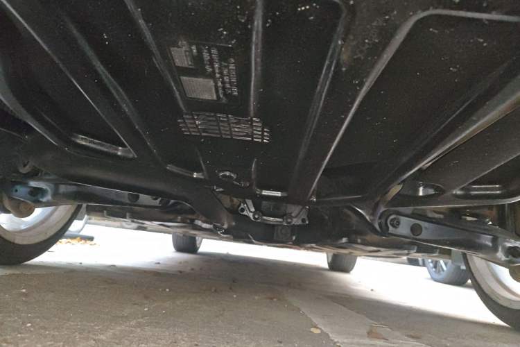 Used Mercedes-Benz C-Class 2010 C 180K Classic model Chassis Rear