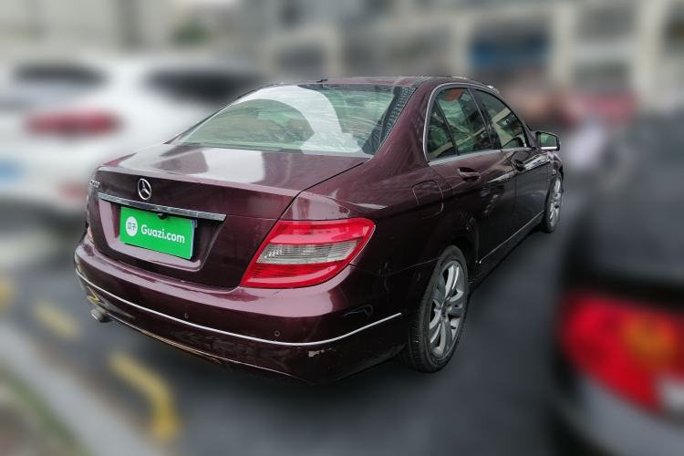 Used Mercedes-Benz C-Class 2010 C 200 CGI Fashion Model Rear Right 45 Deg