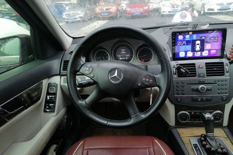 Used Mercedes-Benz C-Class 2010 C 200 CGI Fashion Model Steering Wheel
