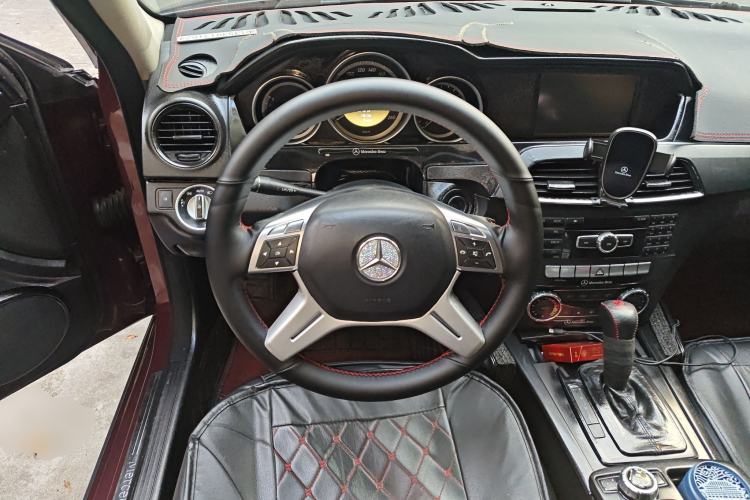 Used Mercedes-Benz C-Class 2010 C 180K Classic model Steering Wheel