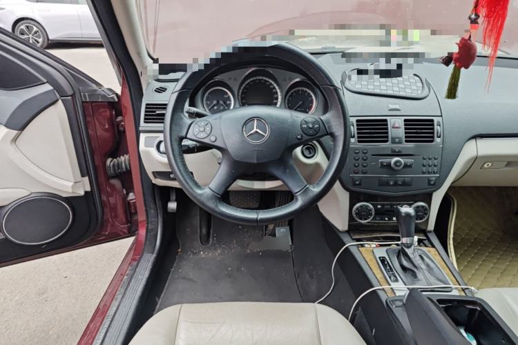 Used Mercedes-Benz C-Class 2010 C 260 Fashion Model Steering Wheel