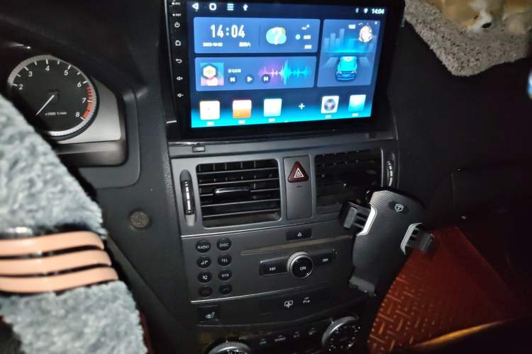 Used Mercedes-Benz C-Class 2010 C 200 CGI Fashion Model Audio And AC Panel