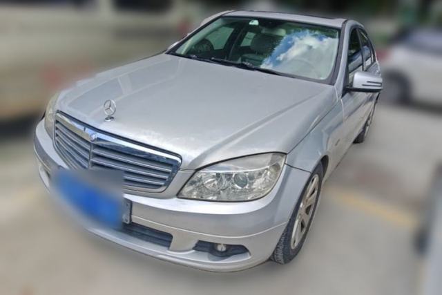 Mercedes-Benz C-Class 2010 C 180K Classic model usado