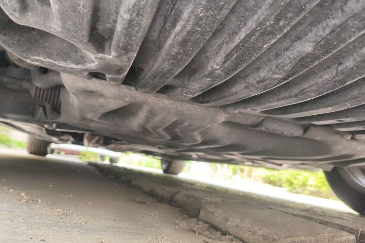 Used Mercedes-Benz C-Class 2010 C 180K Classic model Chassis Front