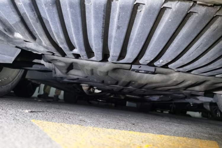 Used Mercedes-Benz C-Class 2010 C 200 CGI Fashion Model Chassis Front