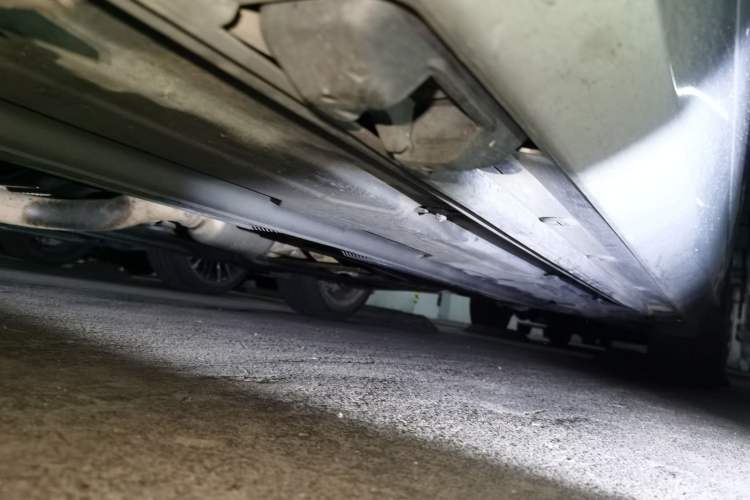 Used Mercedes-Benz C-Class 2010 C 200 CGI Fashion Model Chassis Front Left