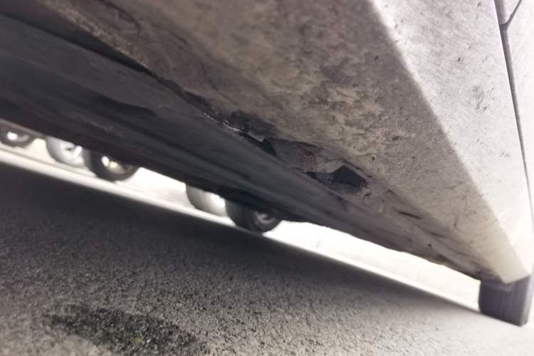 Used Mercedes-Benz C-Class 2010 C 180K Classic model Chassis Front Left