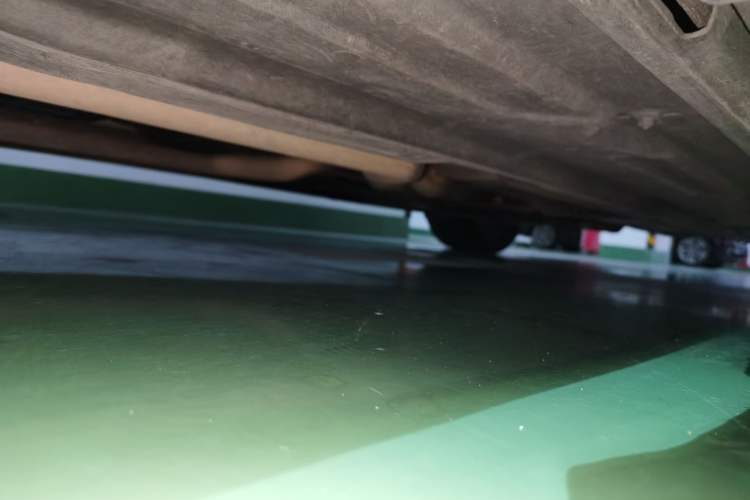 Used Mercedes-Benz C-Class 2010 C 300 Estate Chassis Front Left
