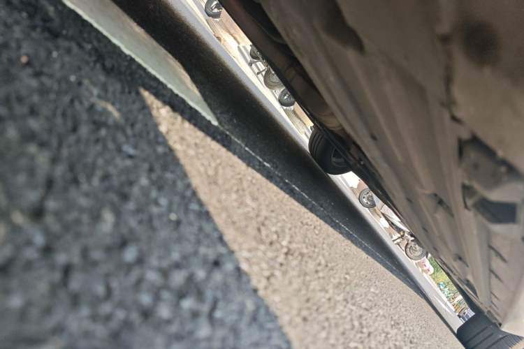 Used Mercedes-Benz C-Class 2010 C 180K Classic model Chassis Front Left